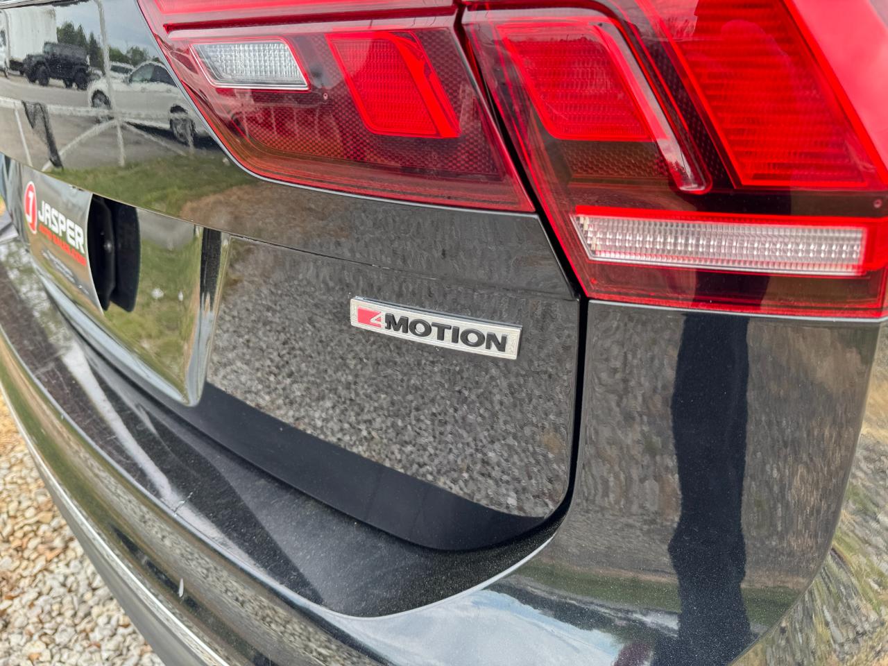 Volkswagen Tiguan 2.0T SE 4MOTION 2021