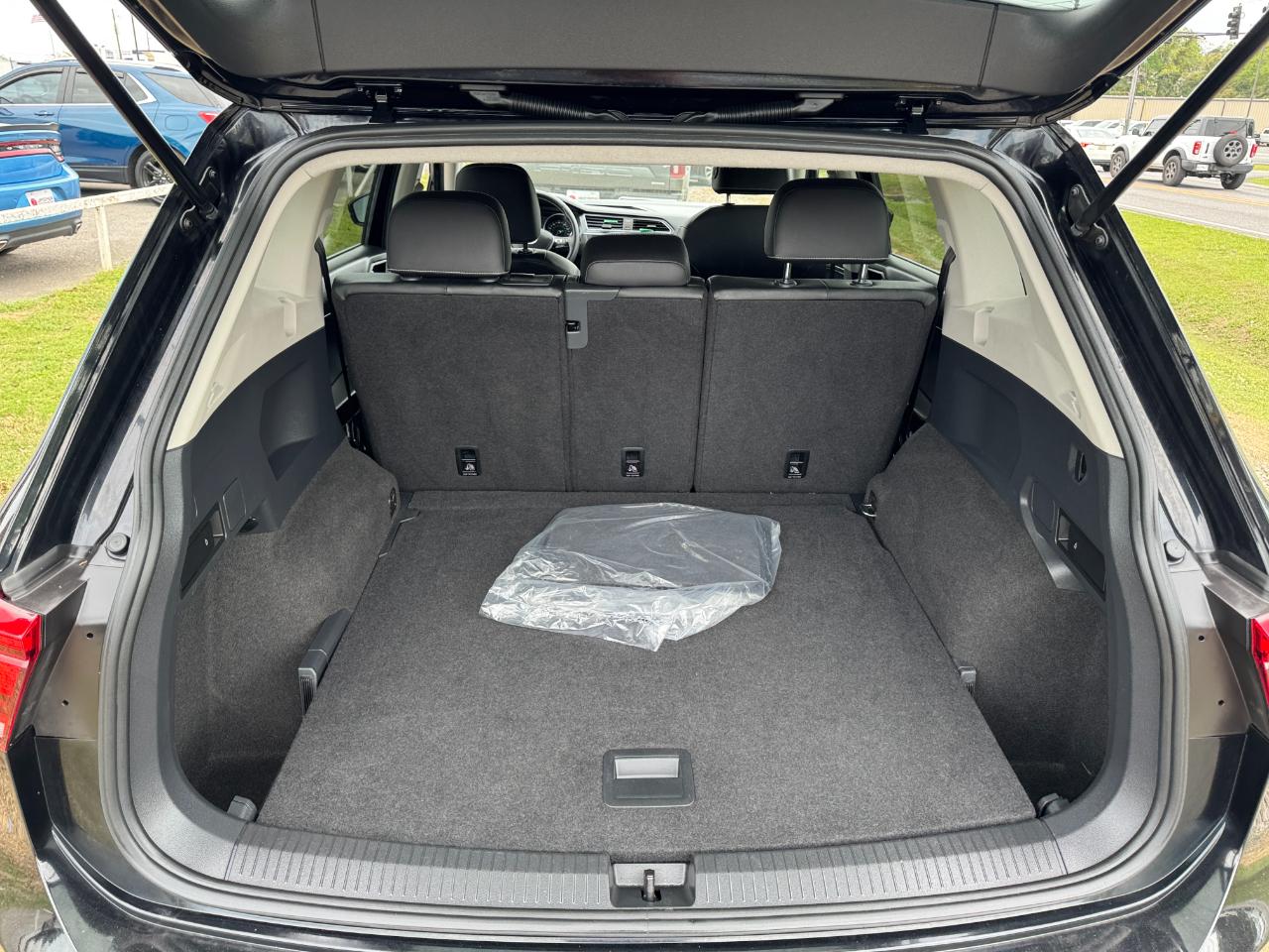 Volkswagen Tiguan 2.0T SE 4MOTION 2021