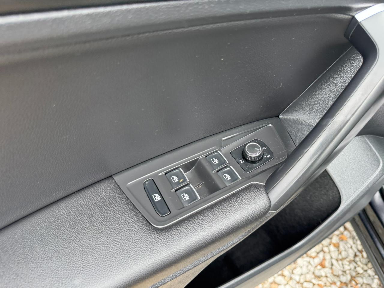 Volkswagen Tiguan 2.0T SE 4MOTION 2021