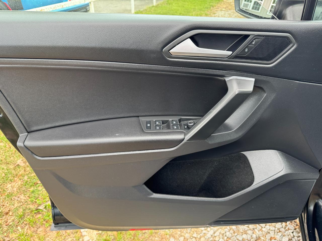 Volkswagen Tiguan 2.0T SE 4MOTION 2021