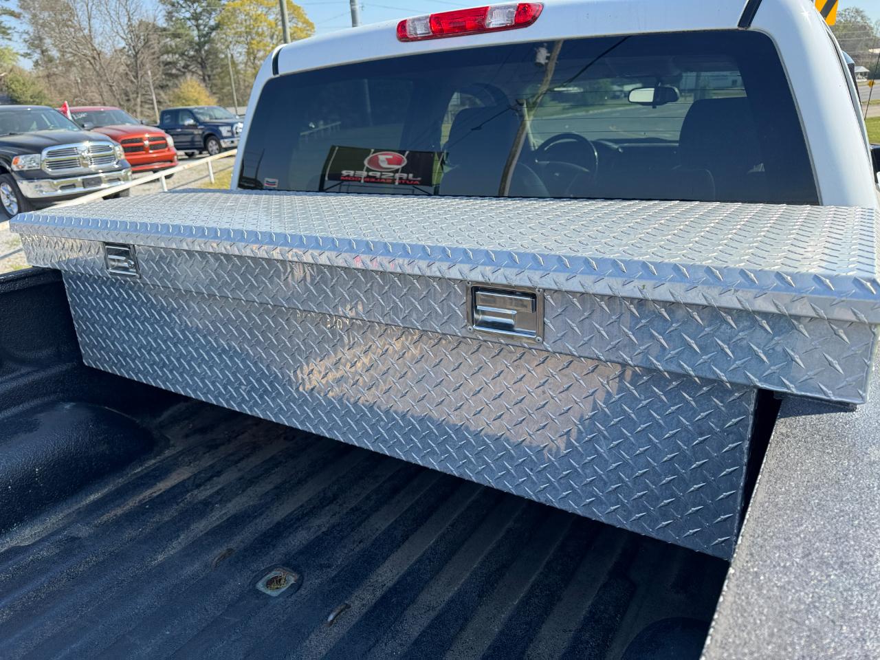 Chevrolet Silverado 1500 4WD Crew Cab 143.5" LT 2011