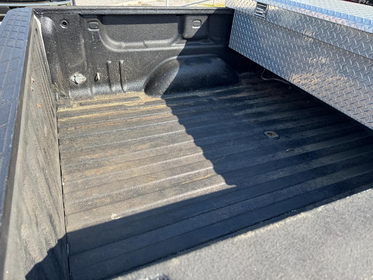 Chevrolet Silverado 1500 4WD Crew Cab 143.5" LT 2011