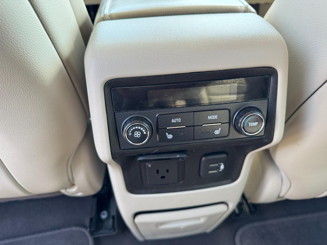 GMC Acadia AWD 4dr Denali 2019