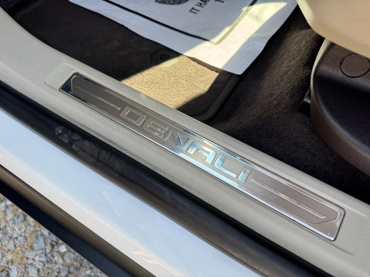 GMC Acadia AWD 4dr Denali 2019