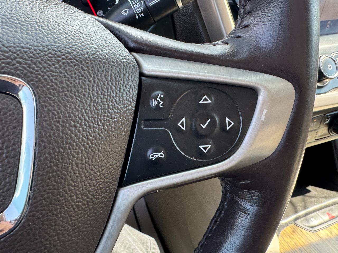 GMC Acadia AWD 4dr Denali 2019