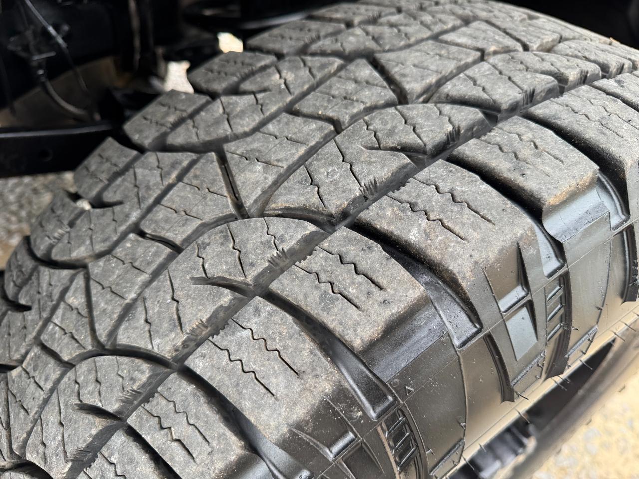 RAM 3500 4WD Crew Cab 149" Laramie 2011