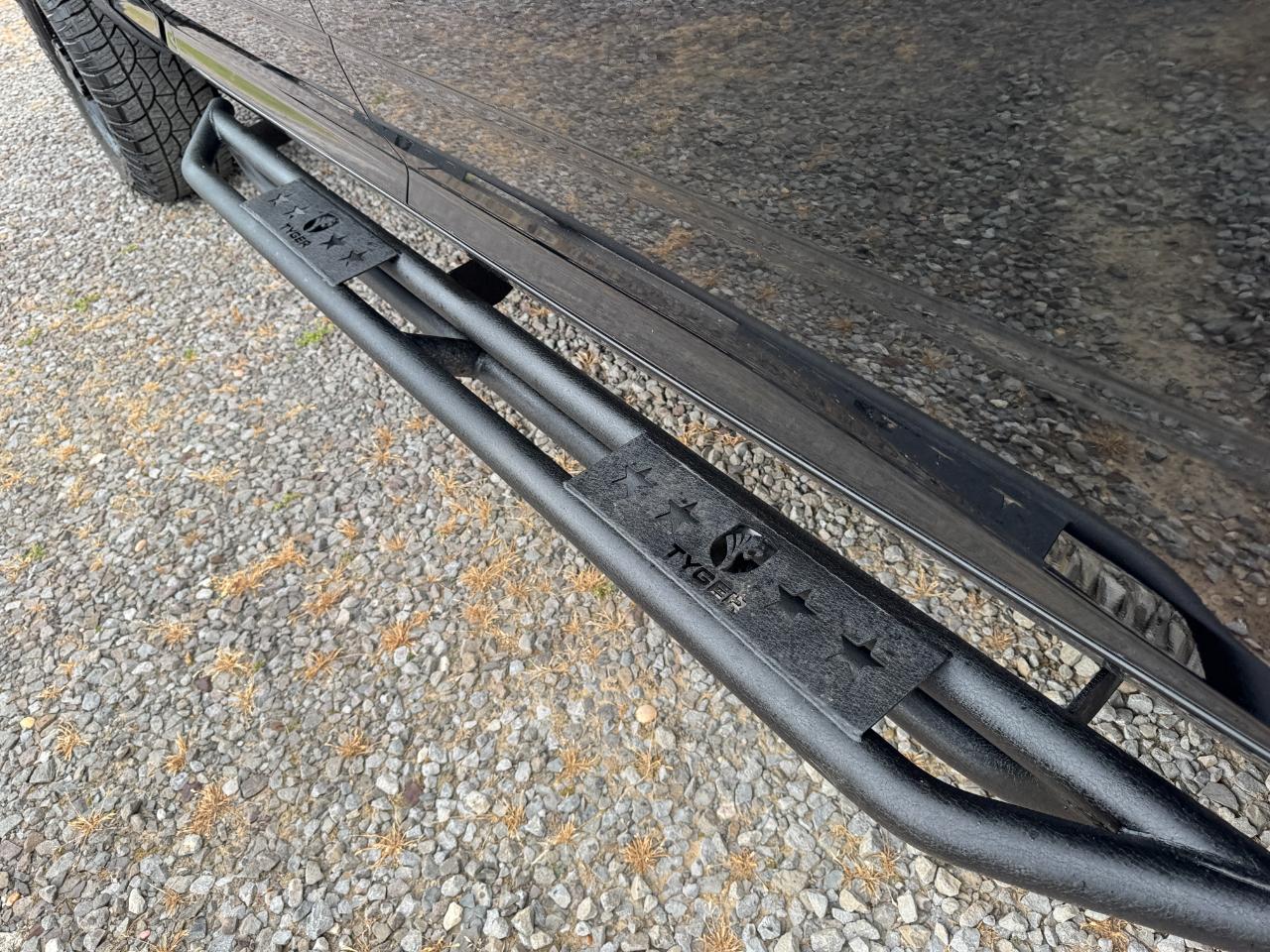 RAM 3500 4WD Crew Cab 149" Laramie 2011