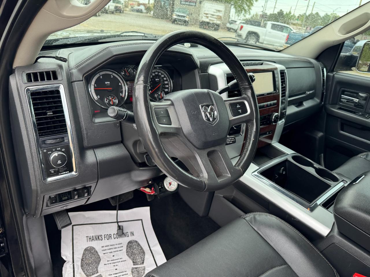 RAM 3500 4WD Crew Cab 149" Laramie 2011