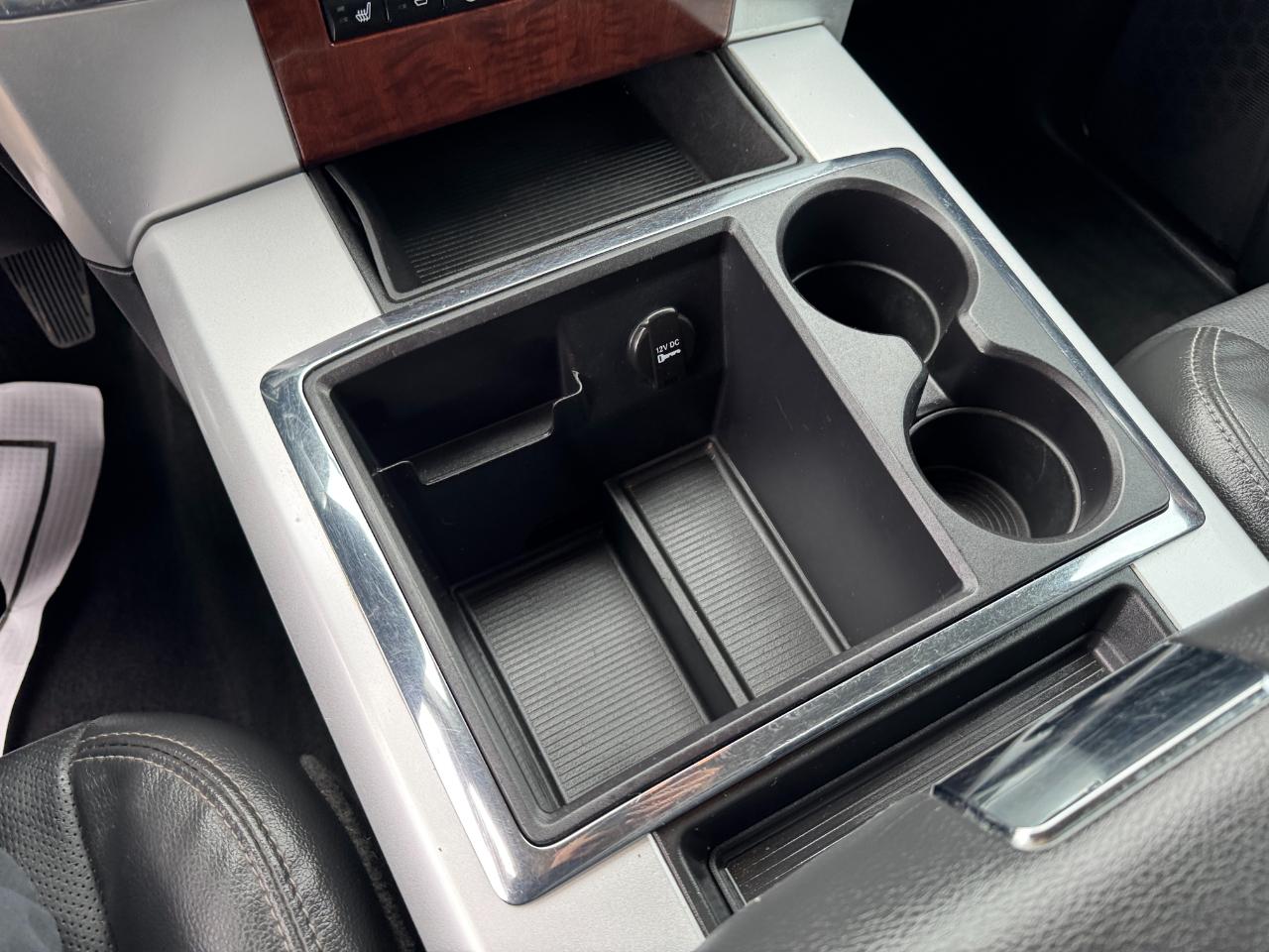 RAM 3500 4WD Crew Cab 149" Laramie 2011