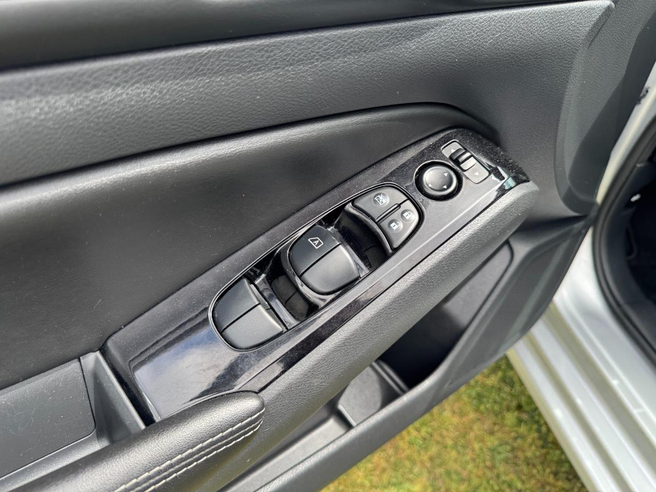 Nissan Altima 2.5 SV Sedan 2023