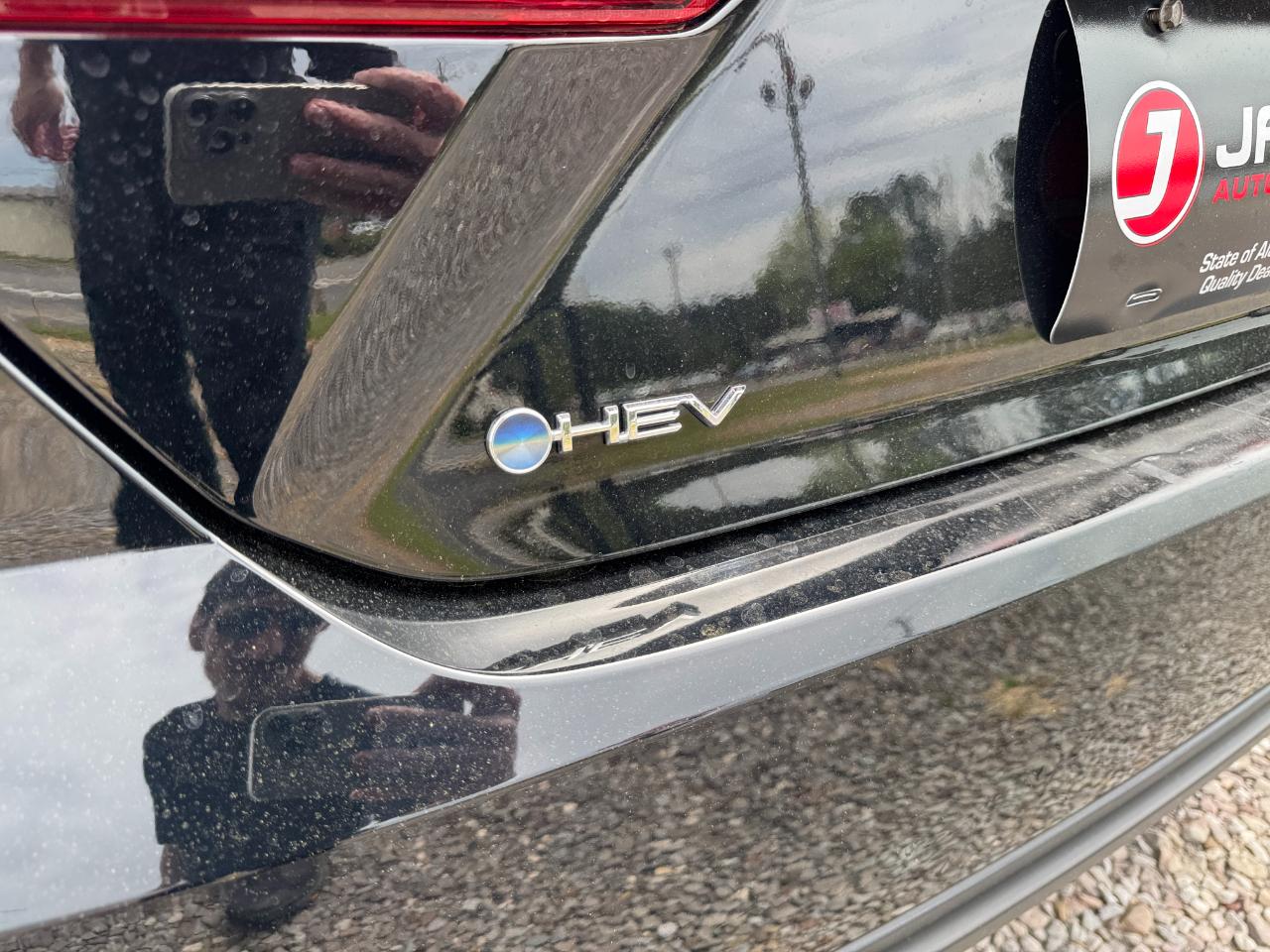 Toyota Camry LE (Natl) 2025