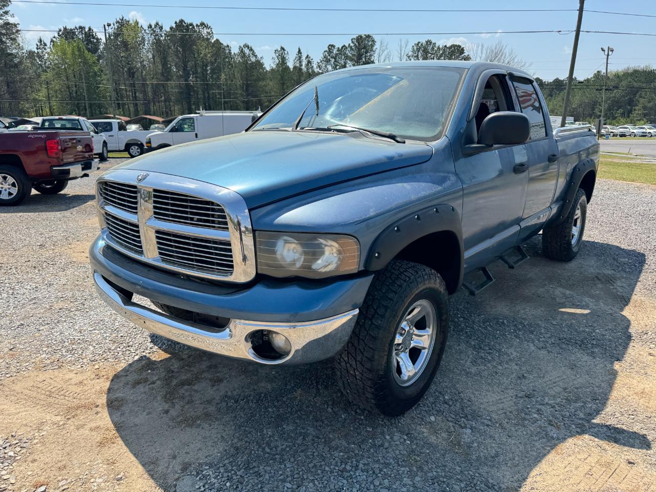 Dodge Ram 1500 4dr Quad Cab 140.5" WB 4WD SLT 2005