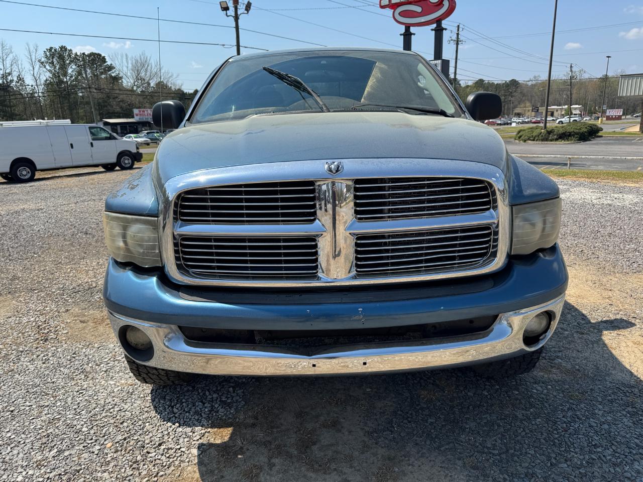 Dodge Ram 1500 4dr Quad Cab 140.5" WB 4WD SLT 2005