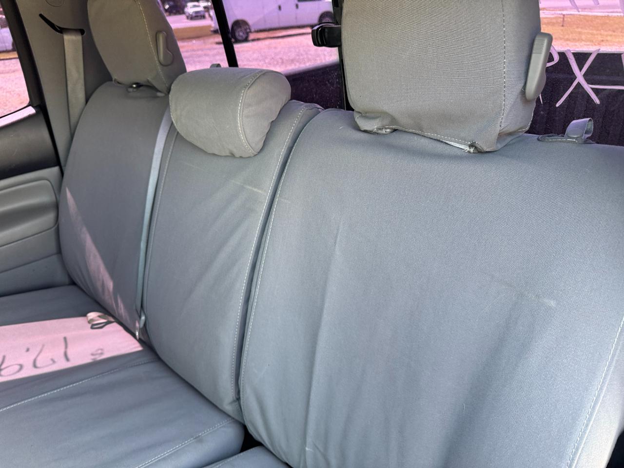 Toyota Tacoma 4WD Double Cab V6 AT (Natl) 2015