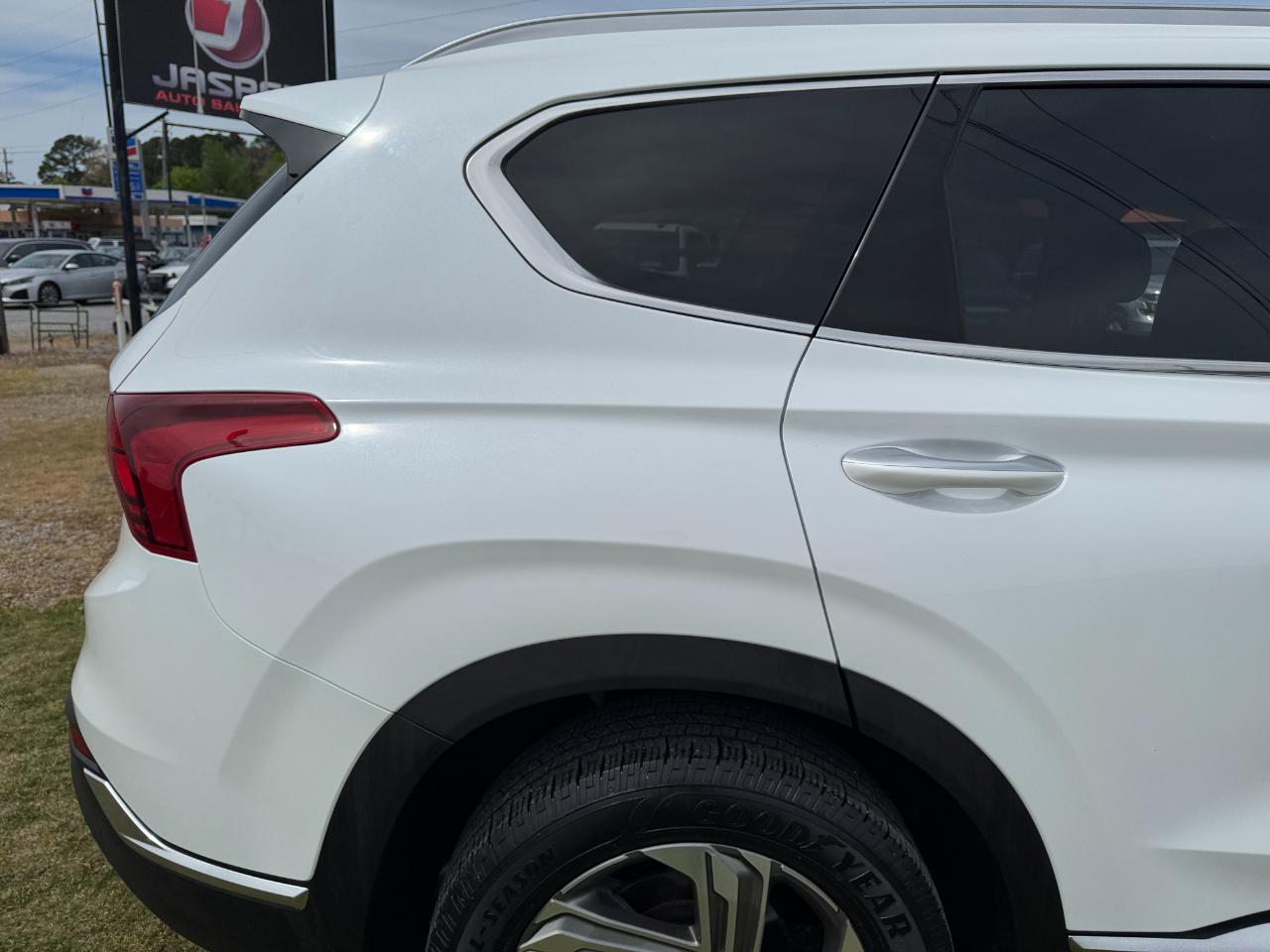 Hyundai Santa Fe SEL FWD 2022