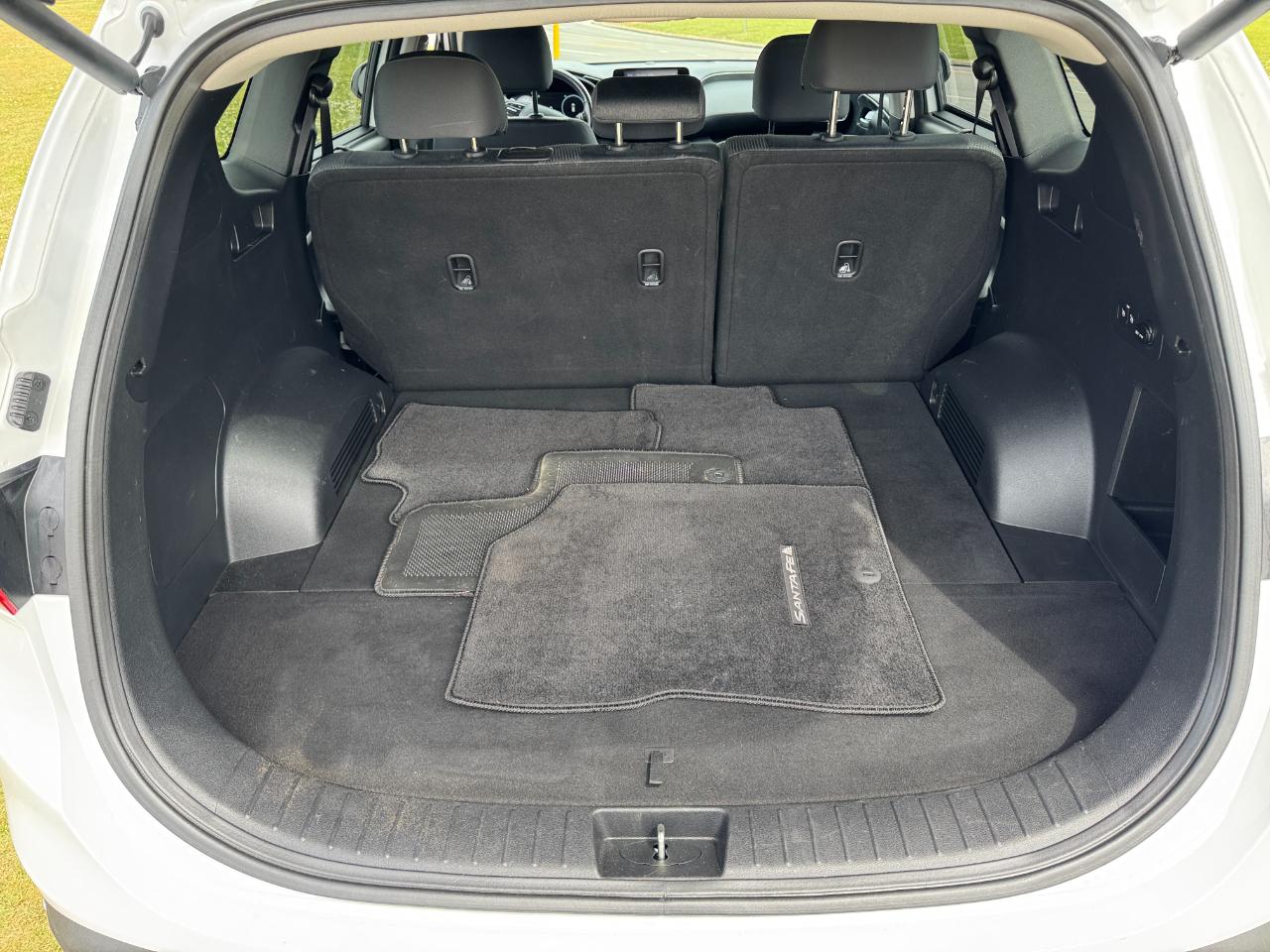 Hyundai Santa Fe SEL FWD 2022