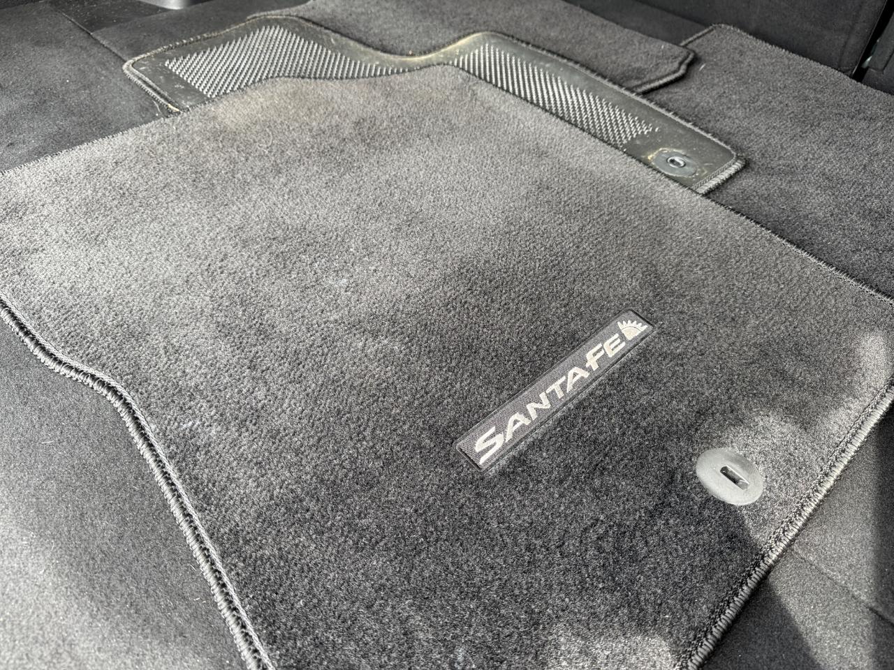 Hyundai Santa Fe SEL FWD 2022