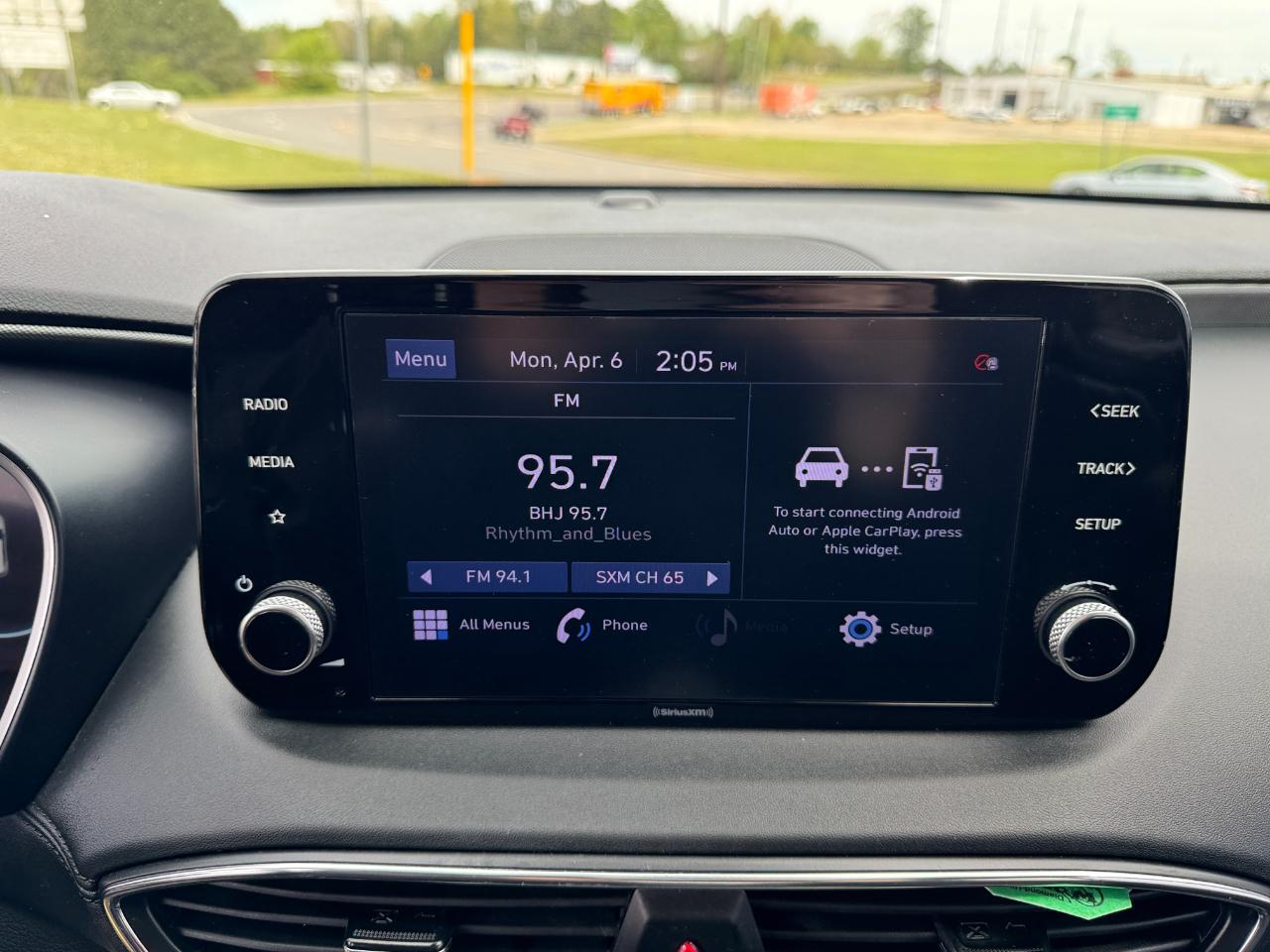 Hyundai Santa Fe SEL FWD 2022