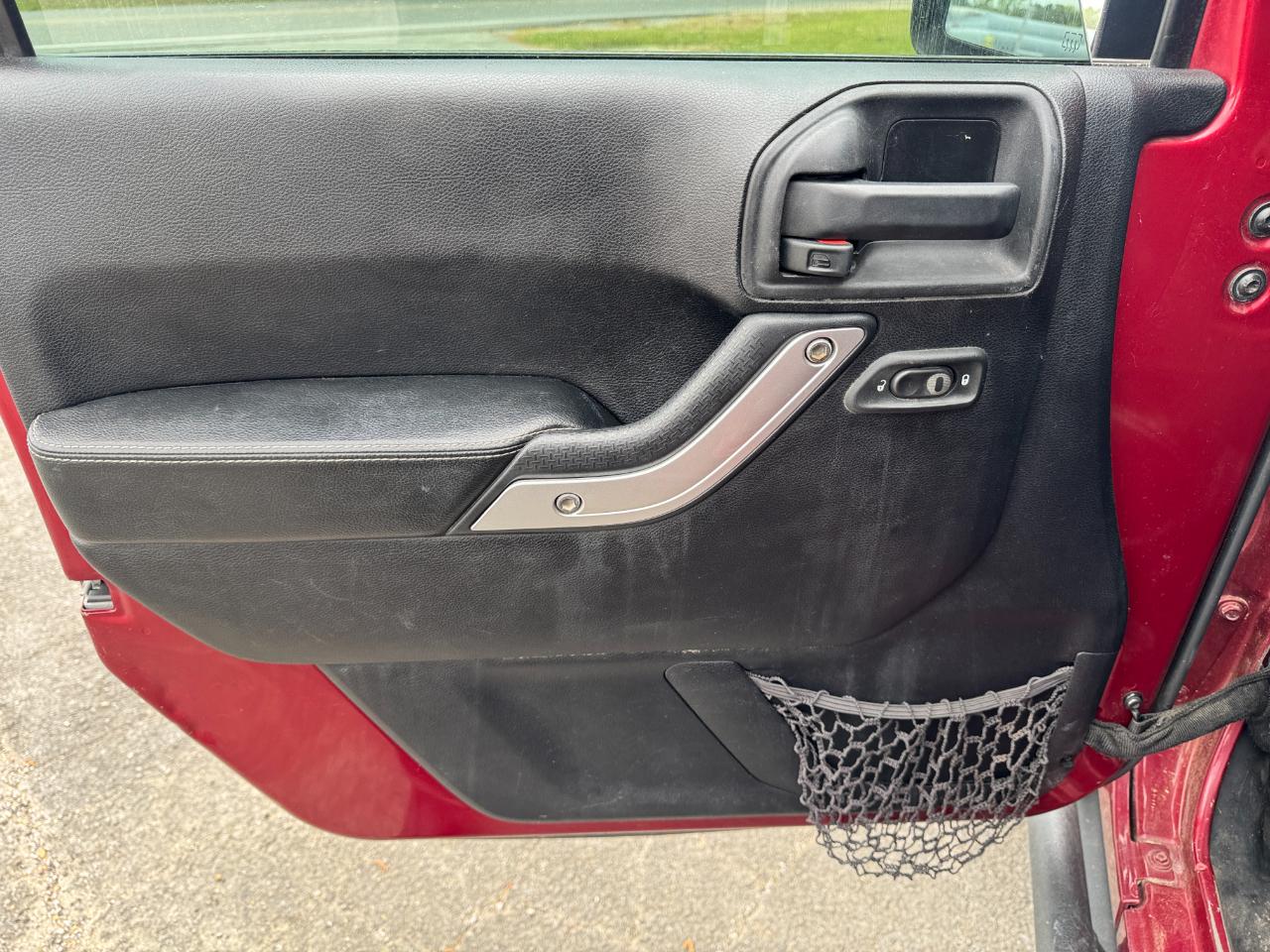 Jeep Wrangler Unlimited 4WD 4dr Freedom Edition *Ltd Avail* 2013