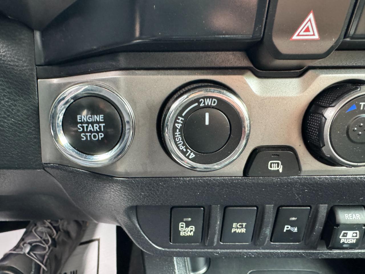 Toyota Tacoma 4WD Limited Double Cab 5' Bed V6 AT (Natl) 2019