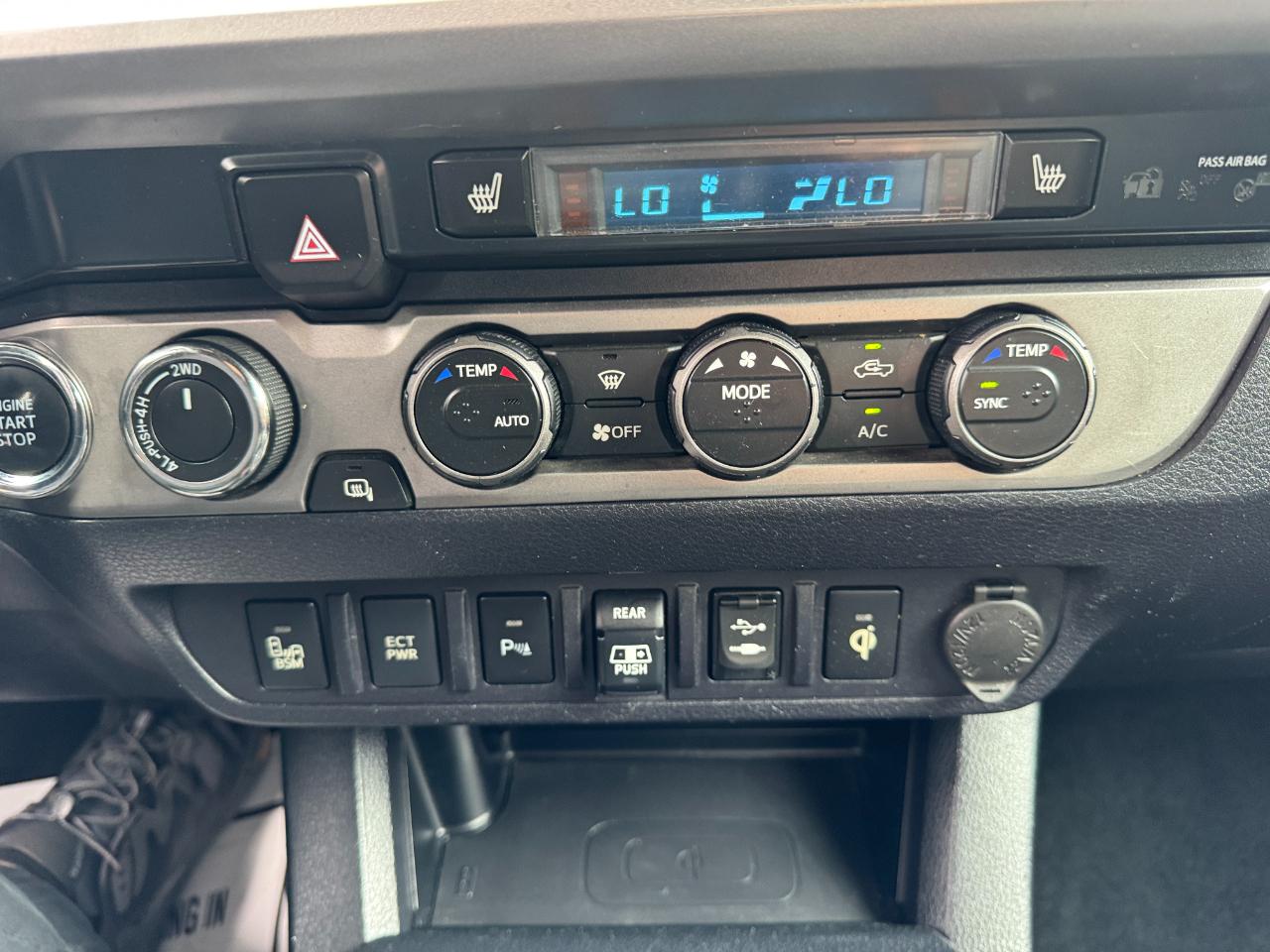 Toyota Tacoma 4WD Limited Double Cab 5' Bed V6 AT (Natl) 2019