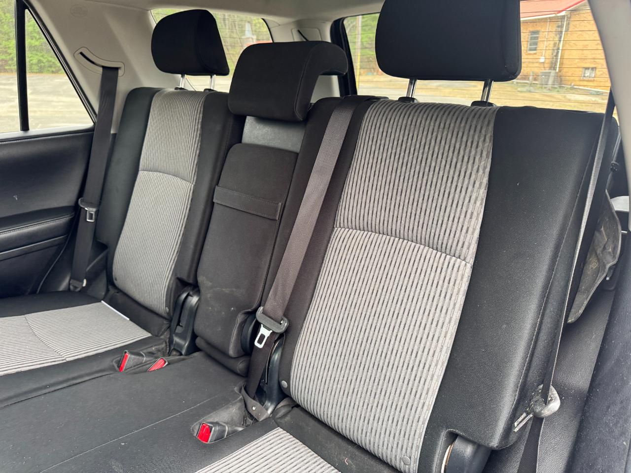 Toyota 4Runner RWD 4dr V6 SR5 Premium (Natl) 2014