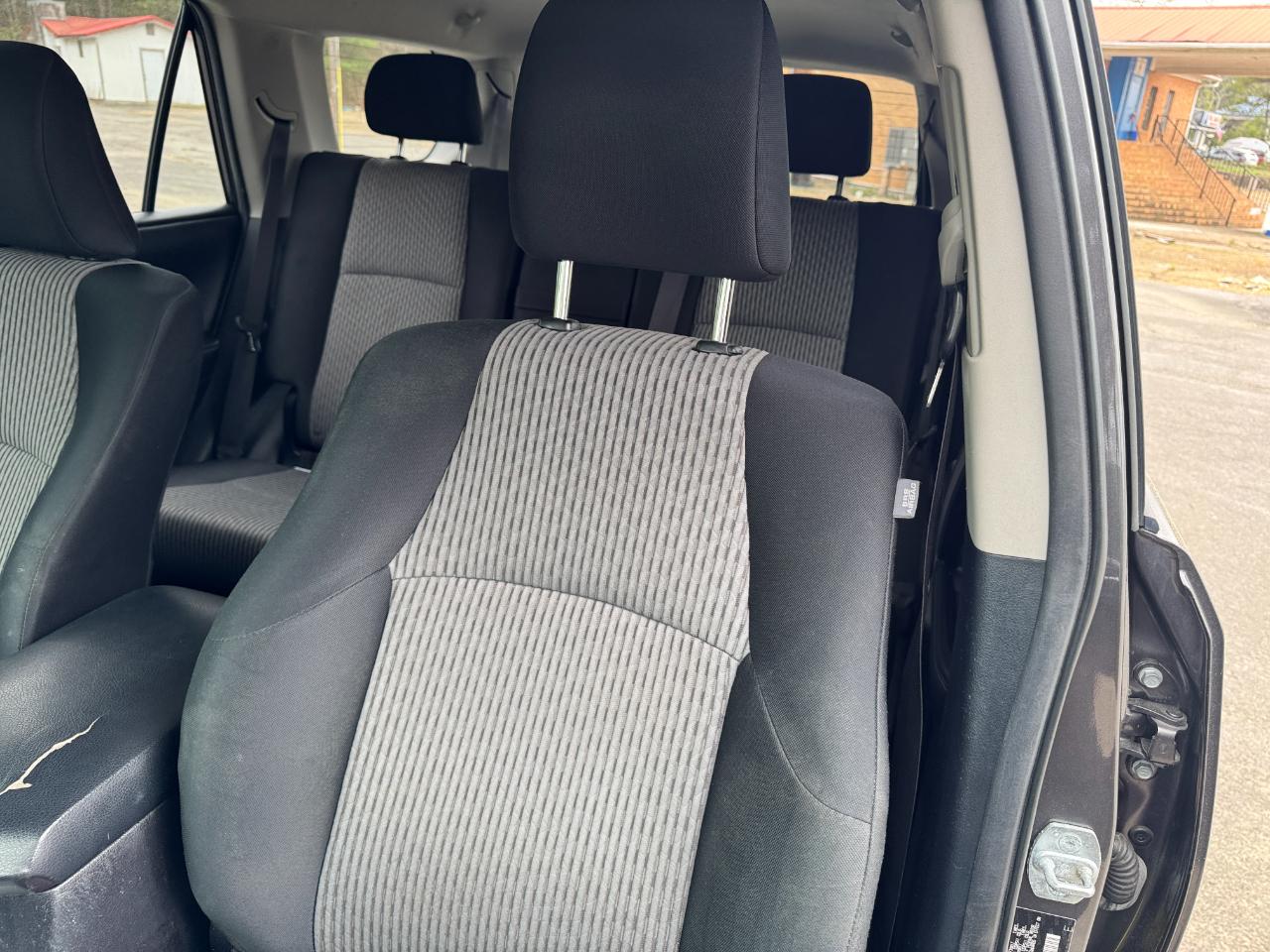 Toyota 4Runner RWD 4dr V6 SR5 Premium (Natl) 2014