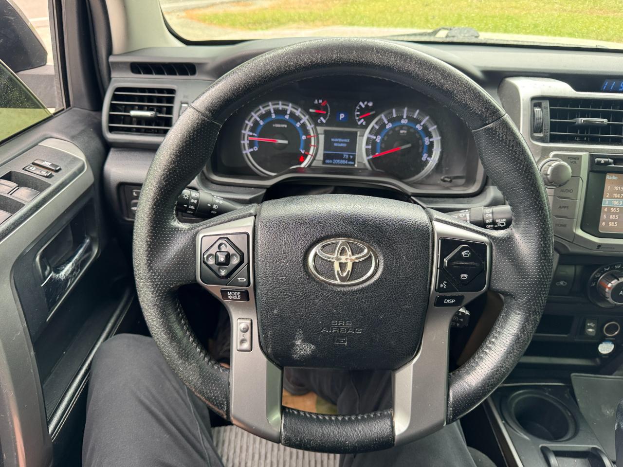 Toyota 4Runner RWD 4dr V6 SR5 Premium (Natl) 2014