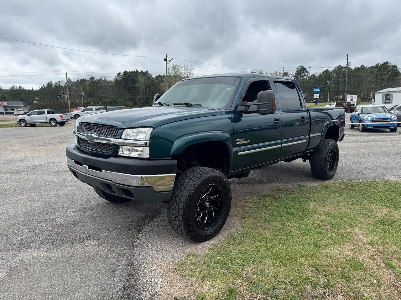 Chevrolet Silverado 2500HD Crew Cab 153" WB 4WD LS 2004