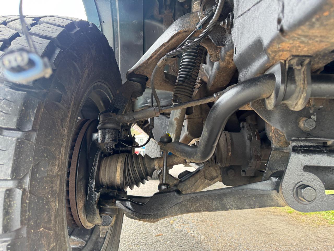 Chevrolet Silverado 2500HD Crew Cab 153" WB 4WD LS 2004