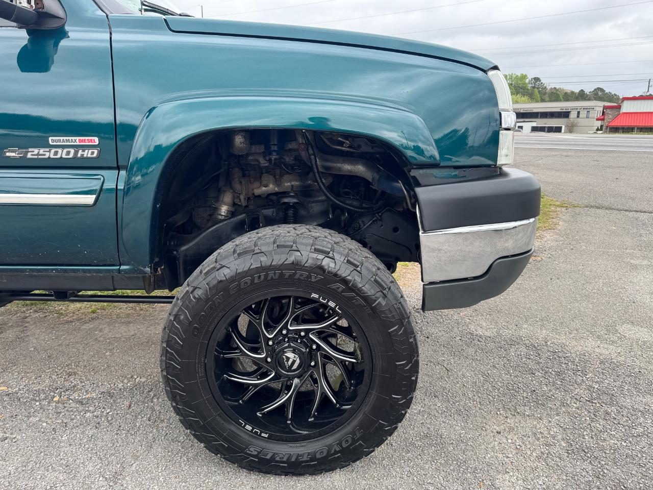 Chevrolet Silverado 2500HD Crew Cab 153" WB 4WD LS 2004