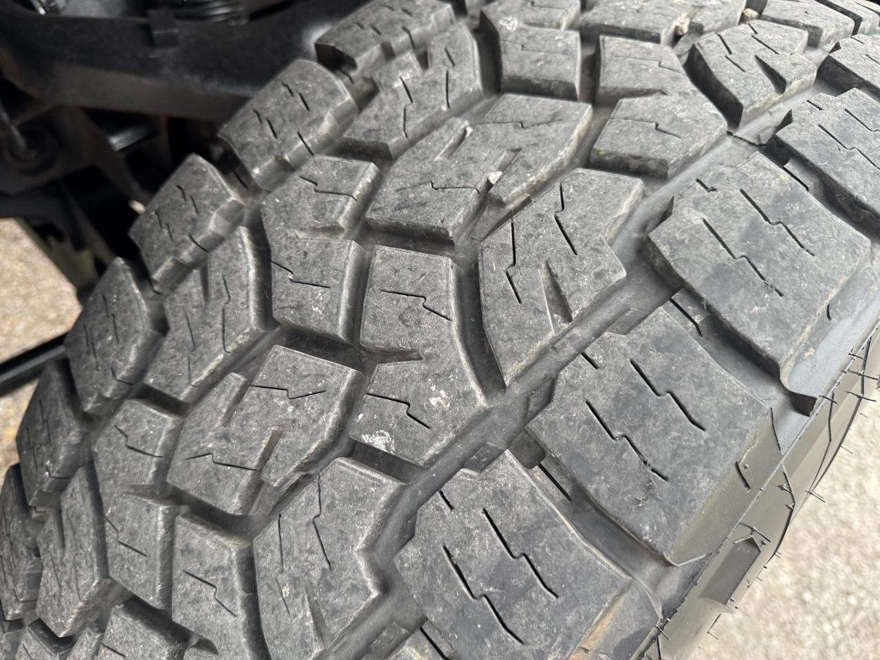 Chevrolet Silverado 2500HD Crew Cab 153" WB 4WD LS 2004