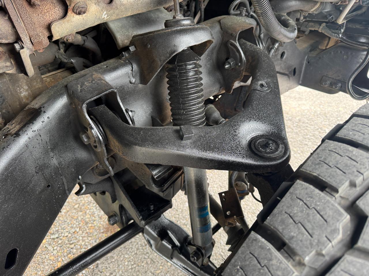 Chevrolet Silverado 2500HD Crew Cab 153" WB 4WD LS 2004