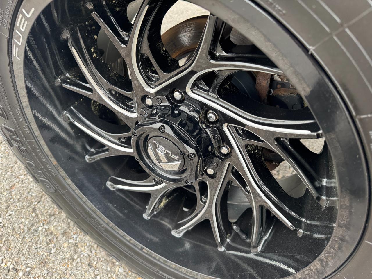 Chevrolet Silverado 2500HD Crew Cab 153" WB 4WD LS 2004