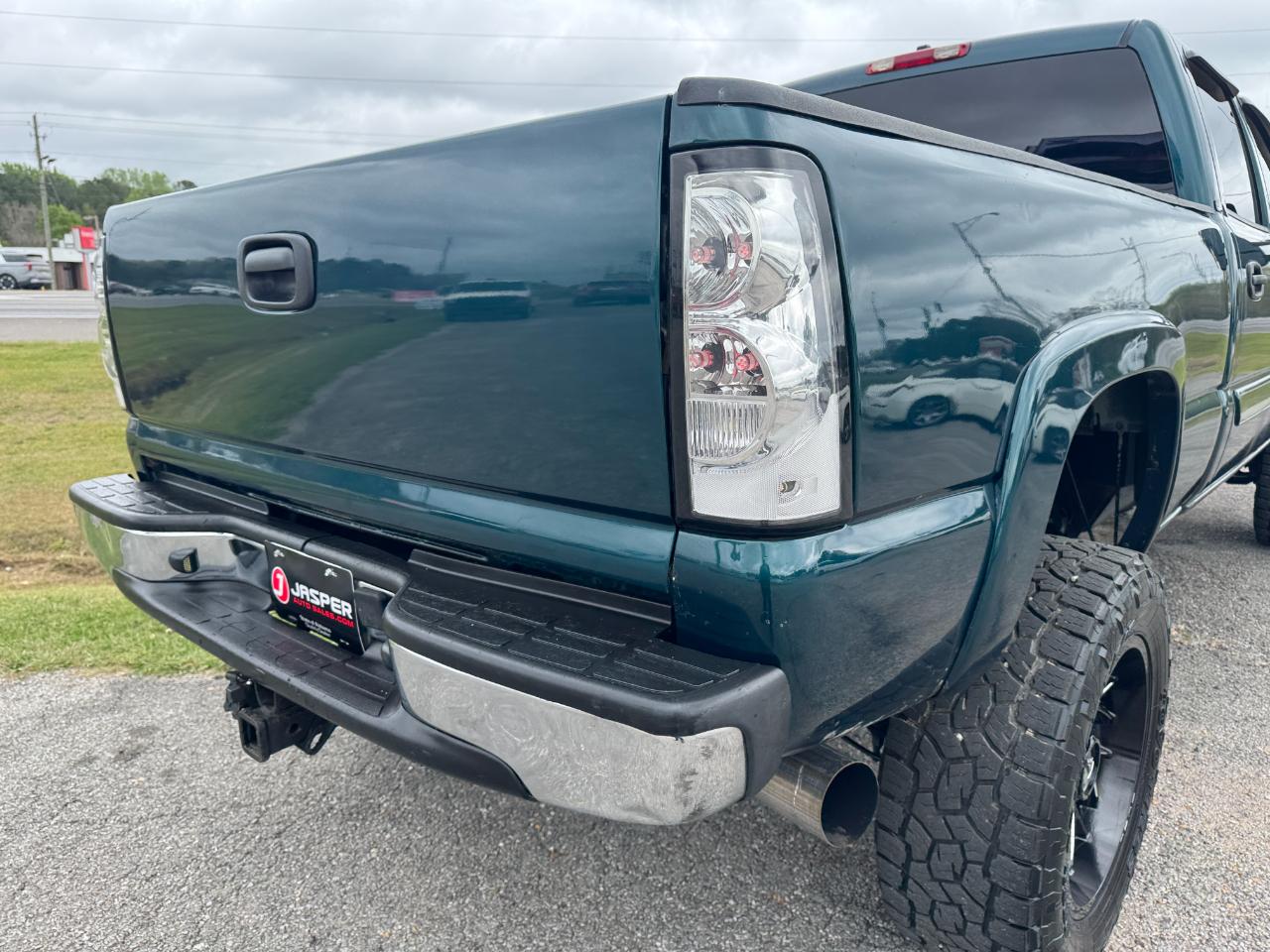 Chevrolet Silverado 2500HD Crew Cab 153" WB 4WD LS 2004