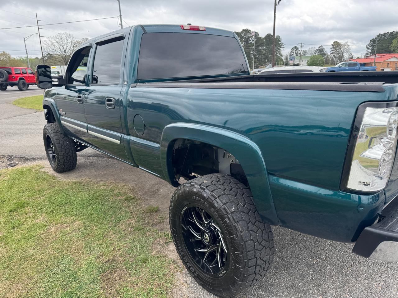 Chevrolet Silverado 2500HD Crew Cab 153" WB 4WD LS 2004