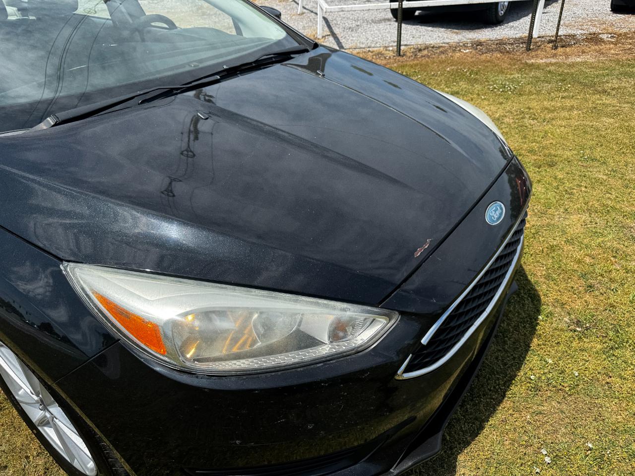 Ford Focus 4dr Sdn SE 2015