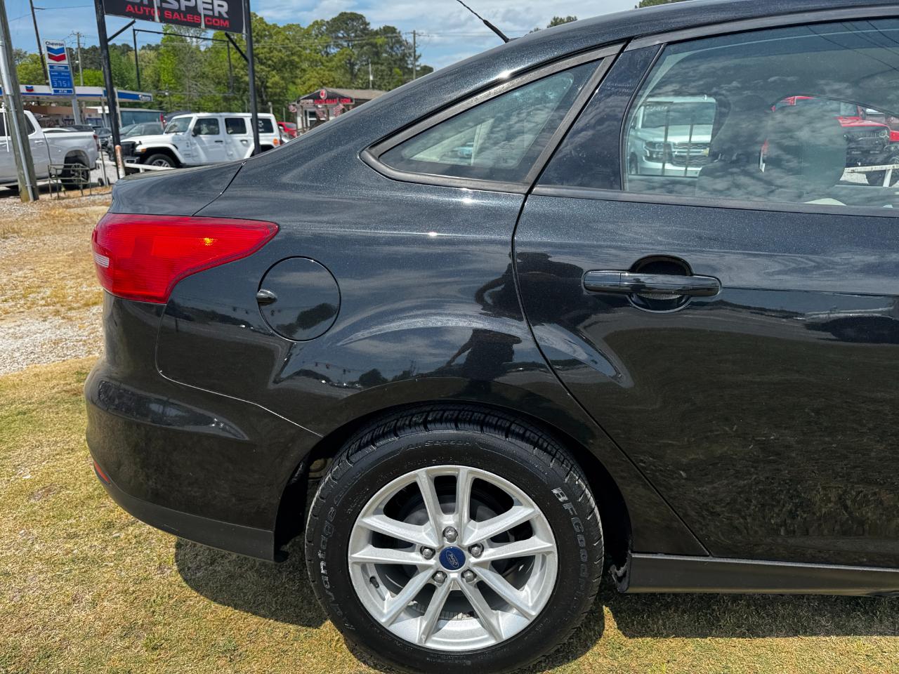 Ford Focus 4dr Sdn SE 2015