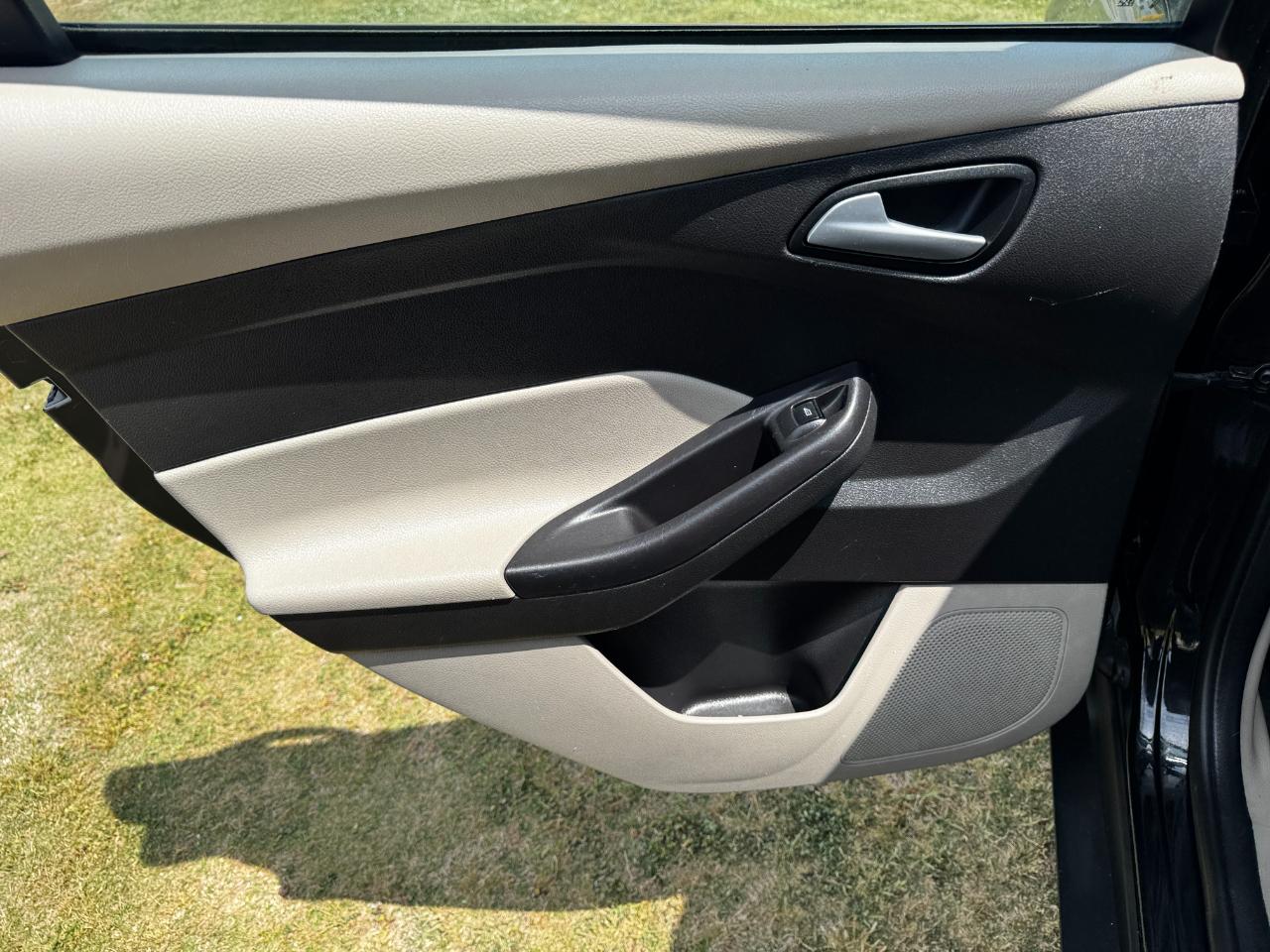 Ford Focus 4dr Sdn SE 2015