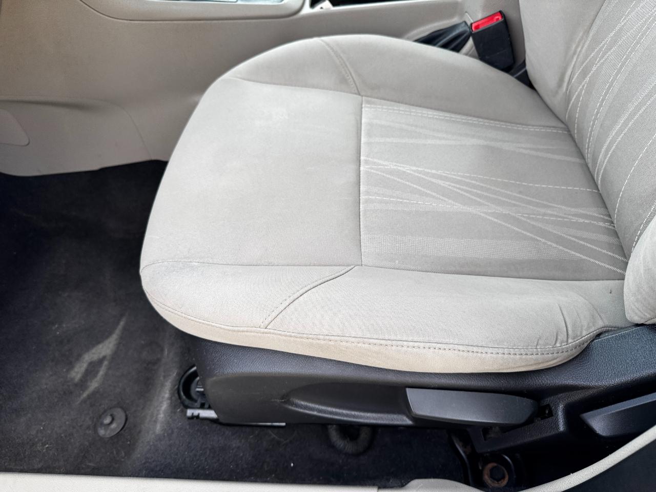 Ford Focus 4dr Sdn SE 2015