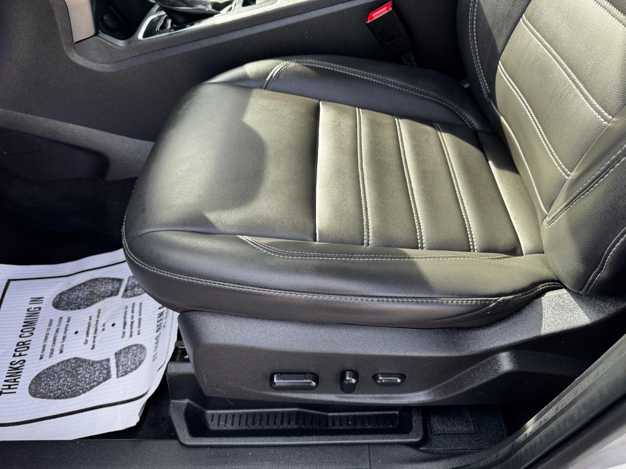 Ford Escape SEL FWD 2019