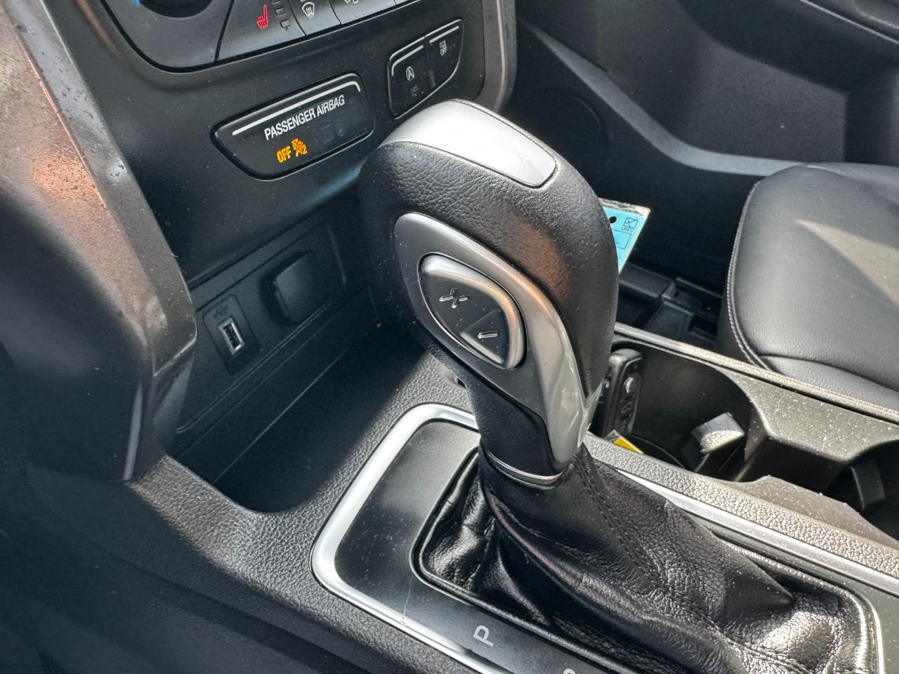 Ford Escape SEL FWD 2019