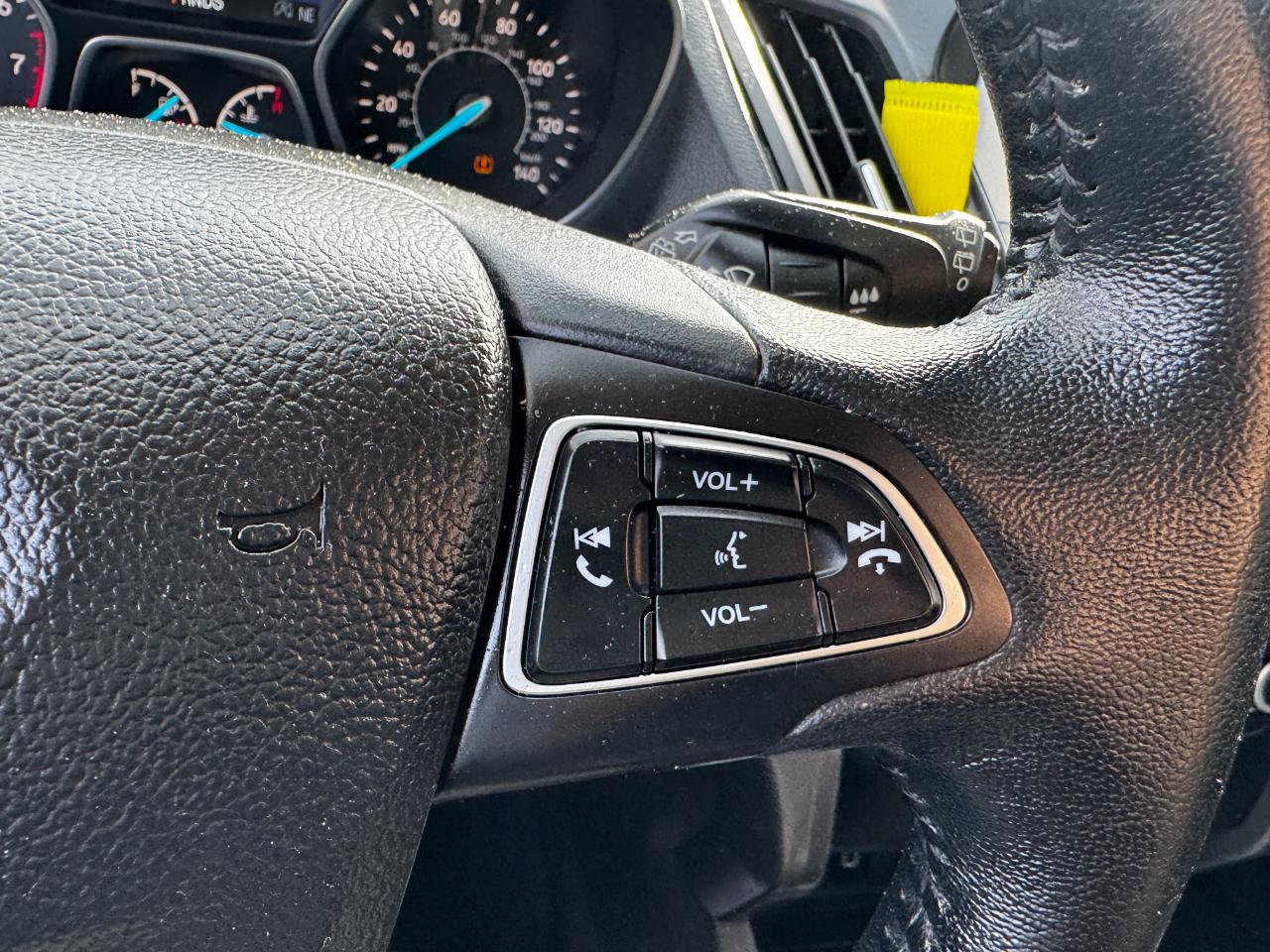 Ford Escape SEL FWD 2019