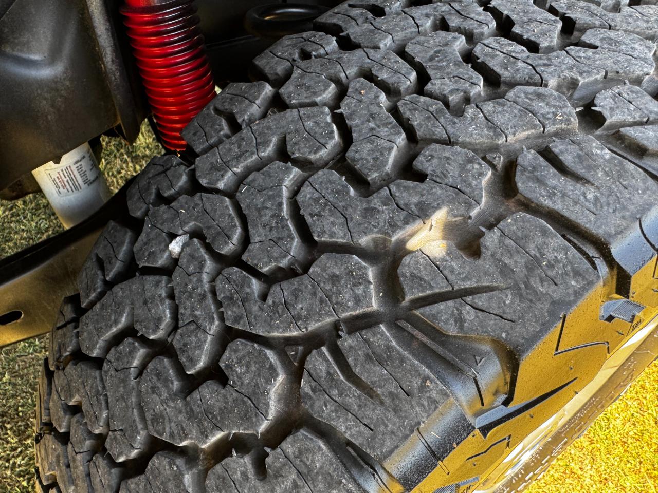 Ford Super Duty F-250 SRW XLT 4WD Crew Cab 8' Box 2017