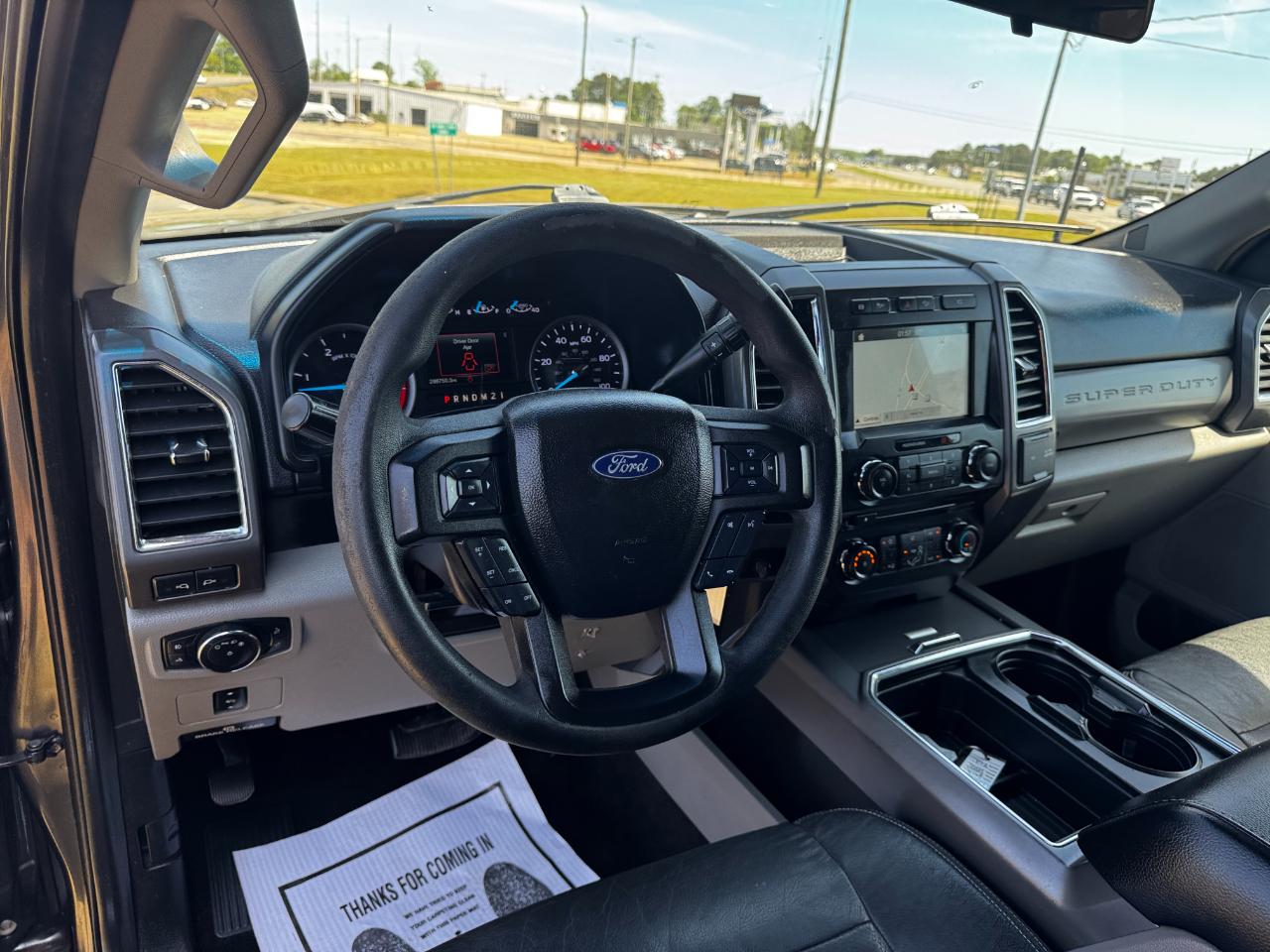 Ford Super Duty F-250 SRW XLT 4WD Crew Cab 8' Box 2017