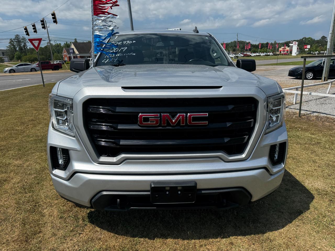 GMC Sierra 1500 4WD Double Cab 147" Elevation 2019