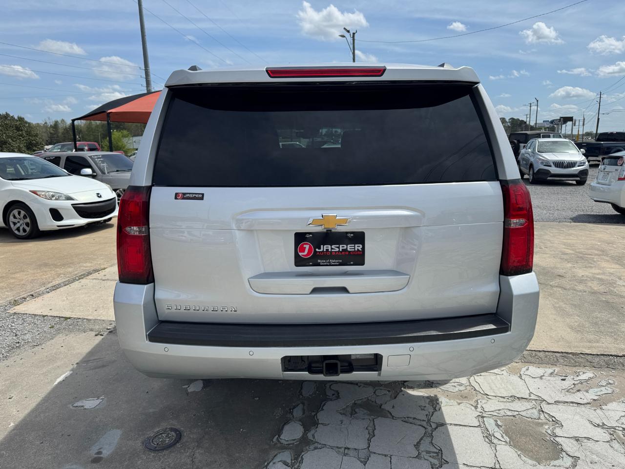 Chevrolet Suburban 2WD 4dr 1500 LT 2019