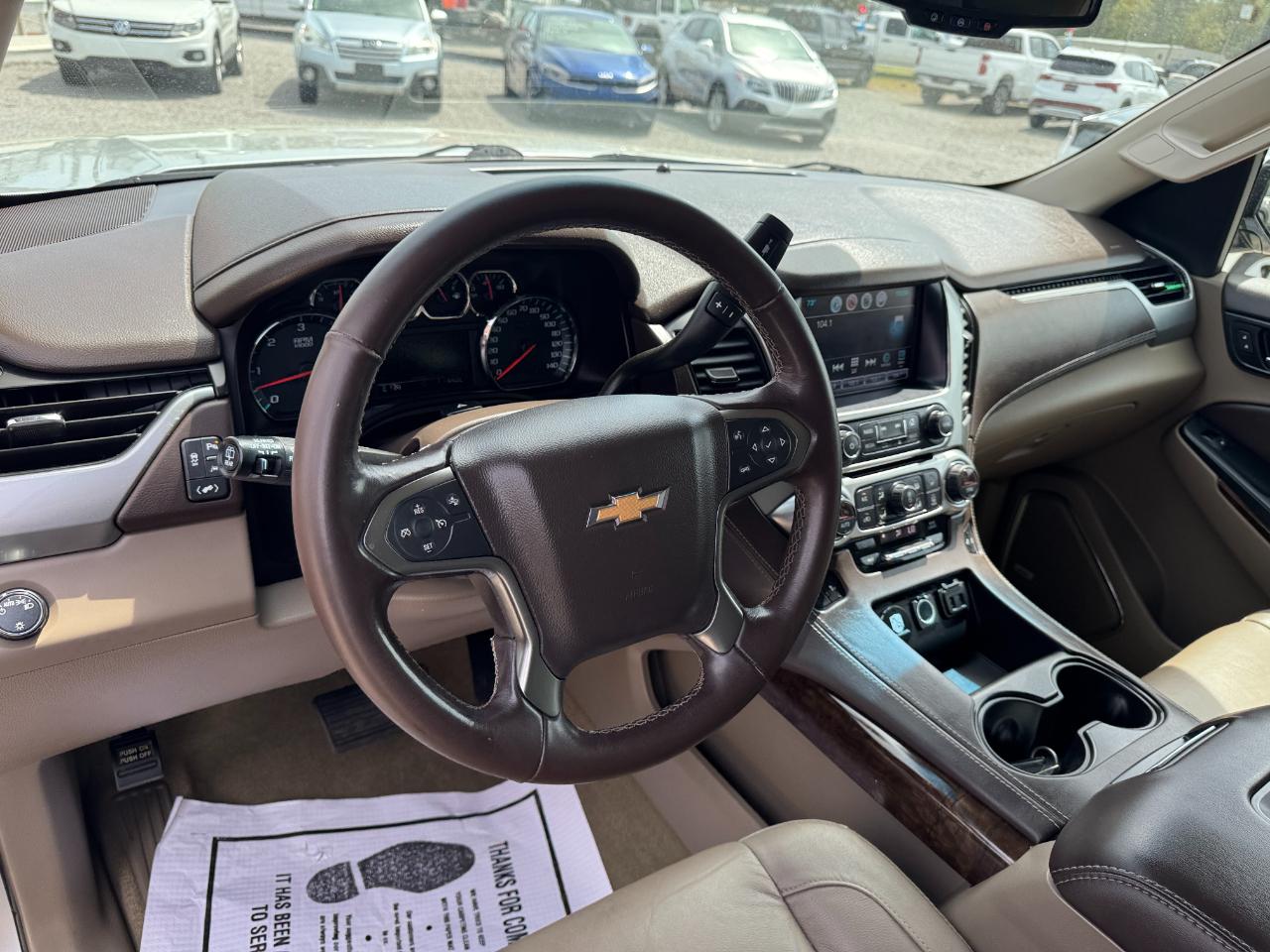 Chevrolet Suburban 2WD 4dr 1500 LT 2019