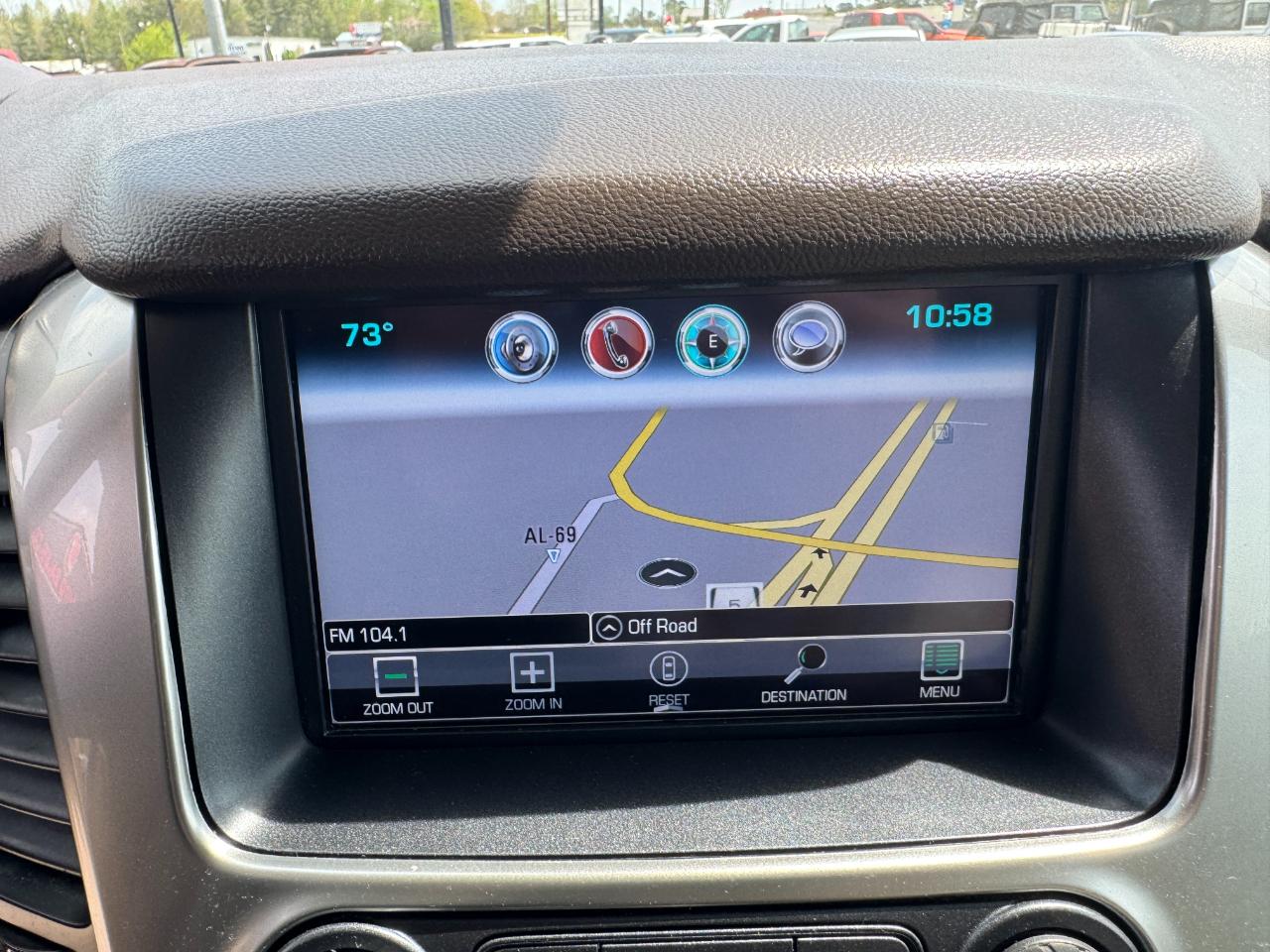 Chevrolet Suburban 2WD 4dr 1500 LT 2019