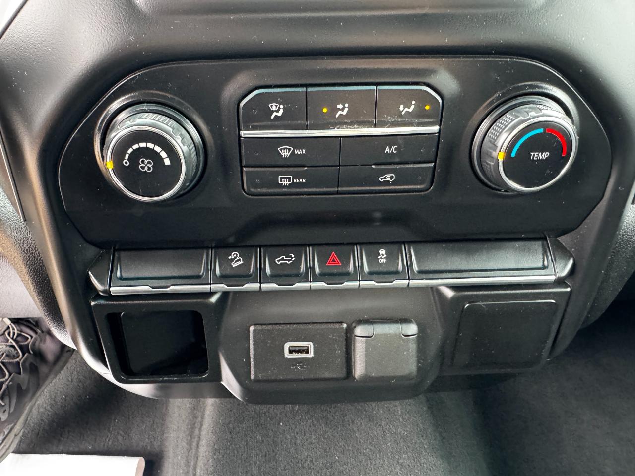 Chevrolet Silverado 1500 4WD Crew Cab 147" Custom Trail Boss 2019